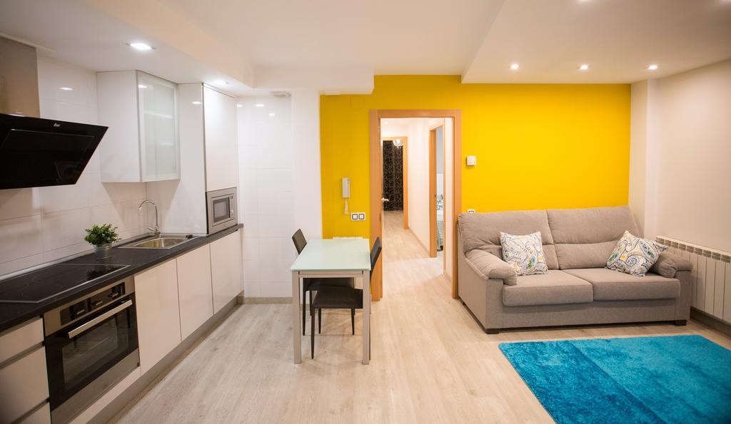 Apartamentos Amaiur 2 Естелья Екстер'єр фото